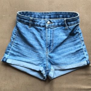 *DIVIDED H&M* Jean shorts women’s (6)